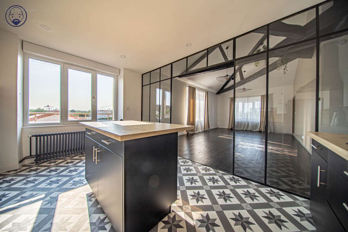 Duplex - 2 chambres et balcon - photo 7