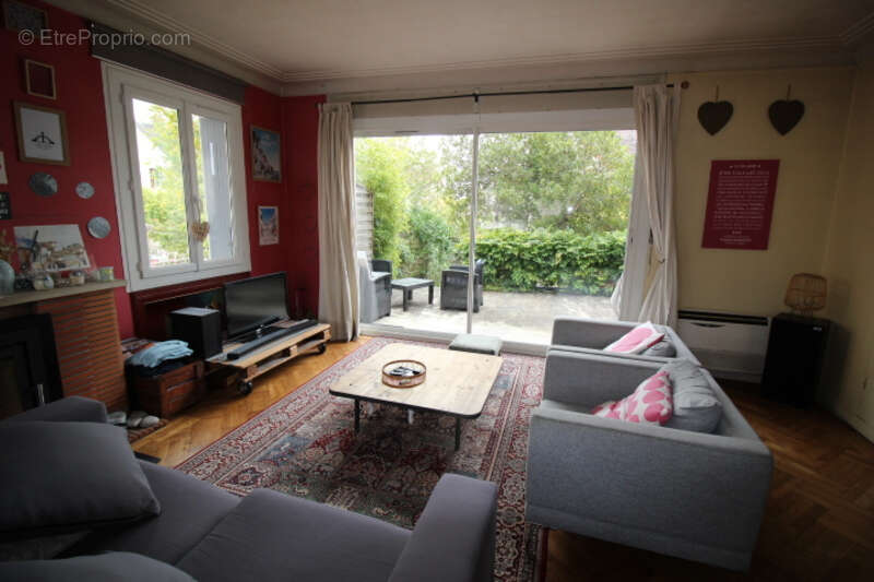 Maison à CHATELLERAULT