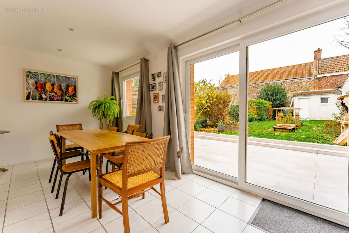 Maison à ANNOEULLIN