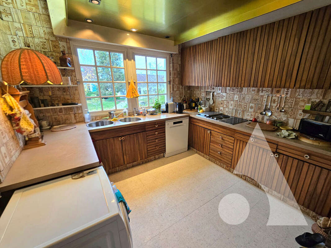 Maison à SAINT-ANDRE-LES-VERGERS