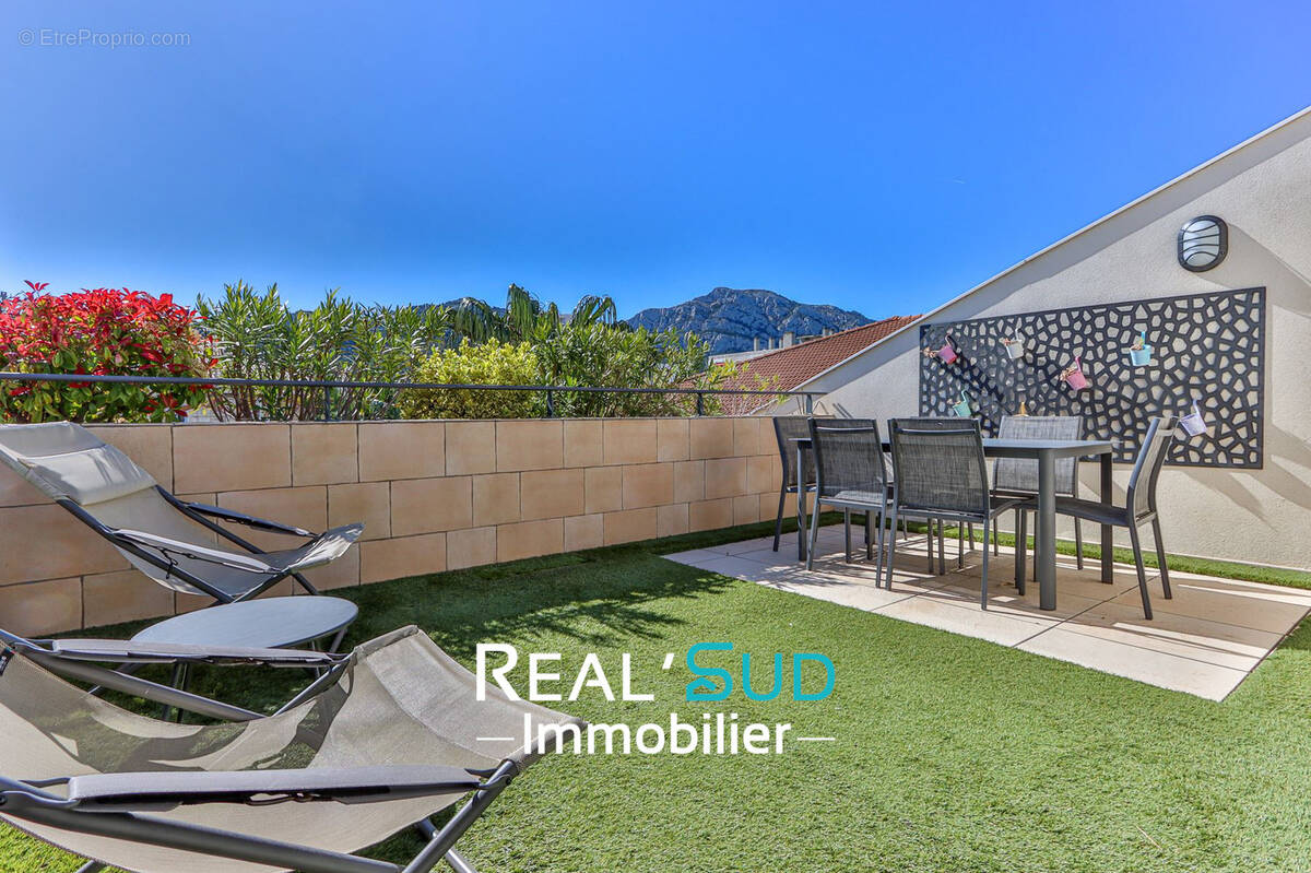 Appartement à MARSEILLE-8E