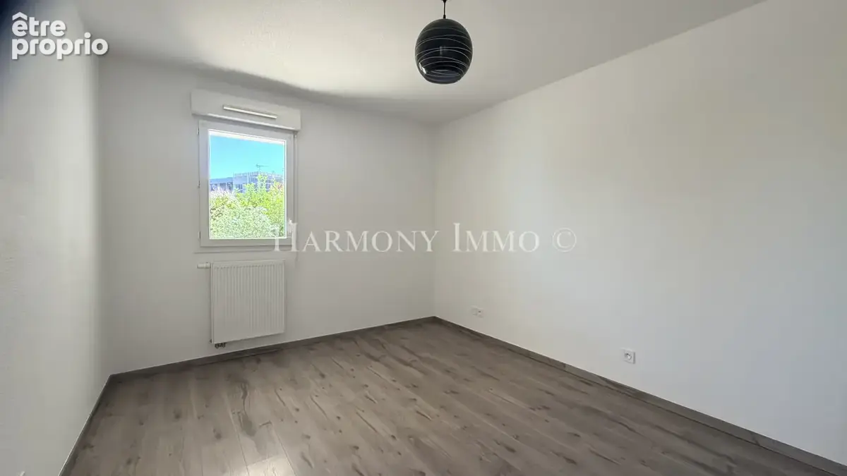 Exclusivité, T2 Avec grande terrasse couverte, parking en sous-sol - photo 9