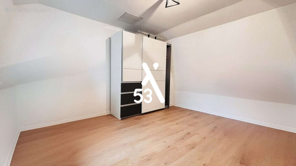 Maison 110 m² à Blendecques  - photo 2