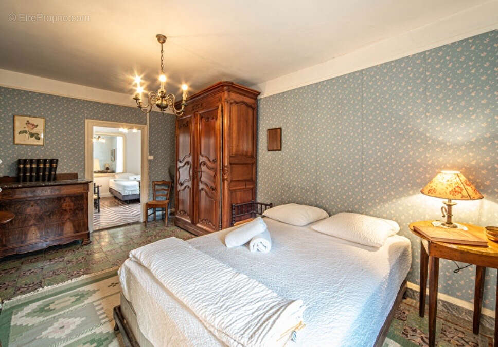 Maison à SAINT-MARTIN-SOUS-MONTAIGU