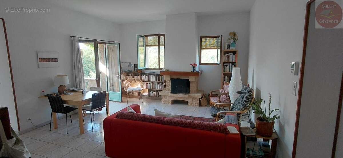 À vendre  Maison de caractère avec vue dégagée  Mars (Breau-et-Salagosse) - photo 4