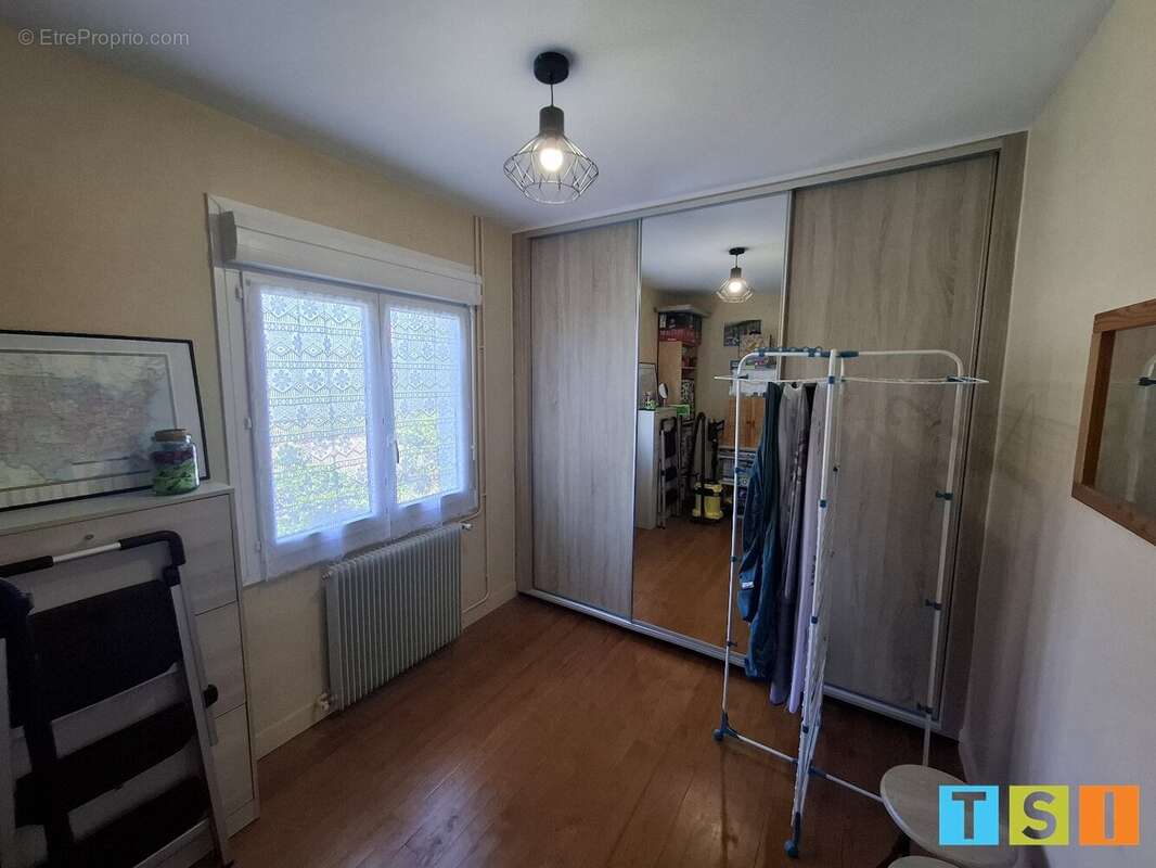 Maison à MONTREJEAU