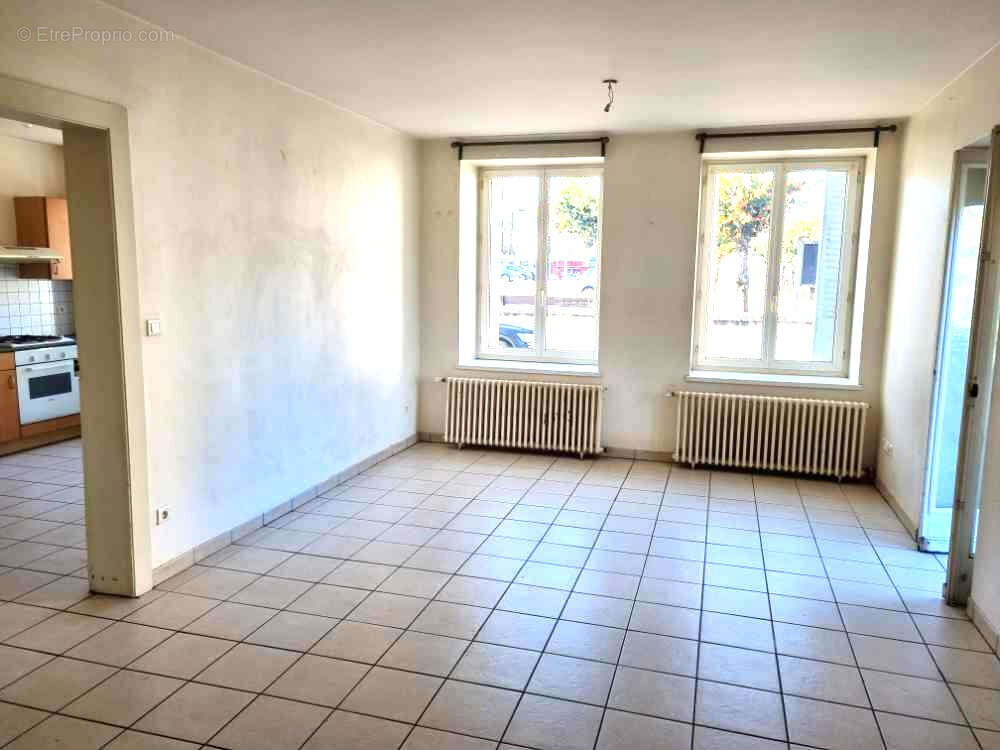 Appartement à BRUYERES