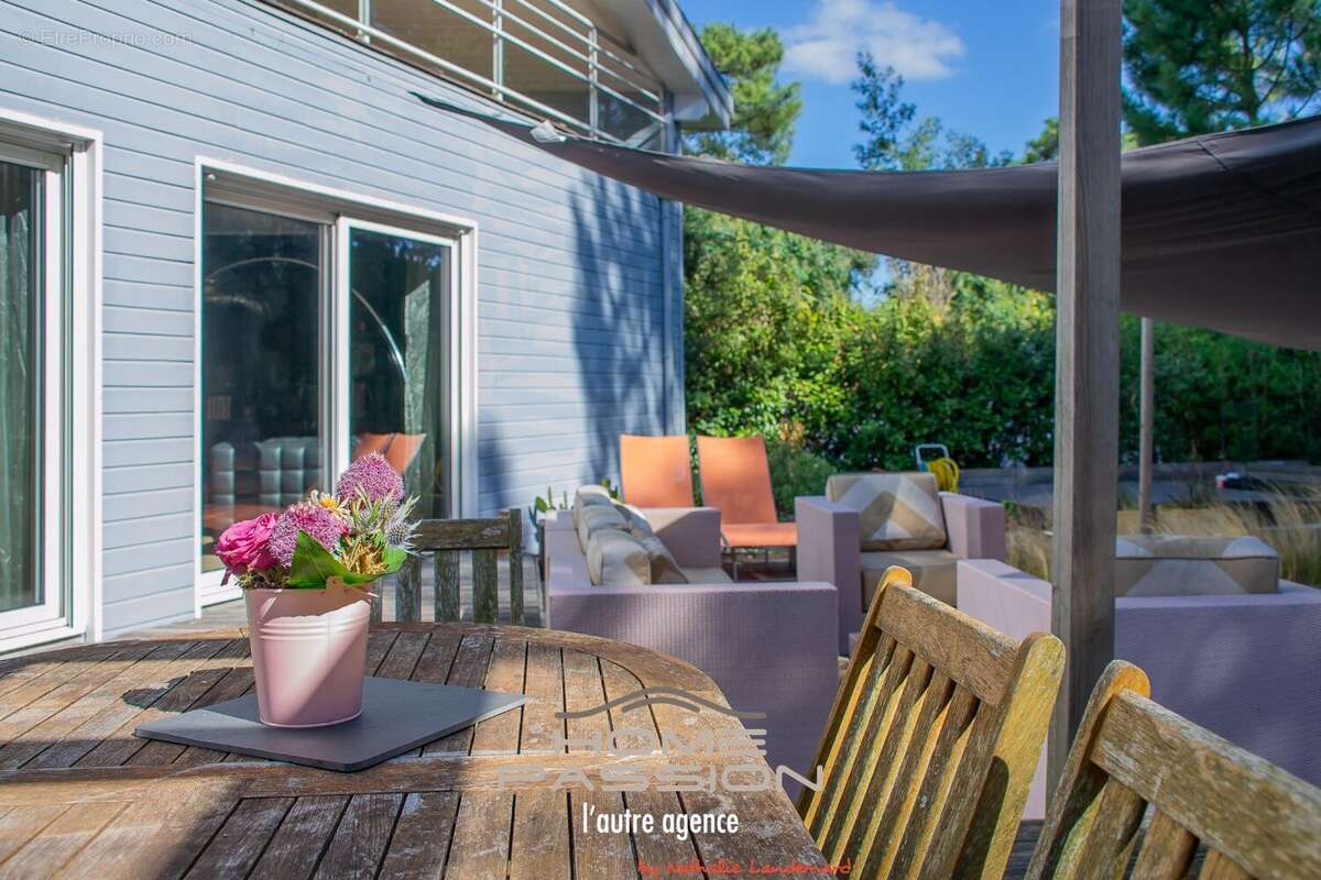 Maison à SAINT-GEORGES-DE-DIDONNE