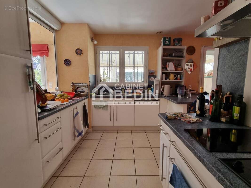 Maison à CAMBLANES-ET-MEYNAC