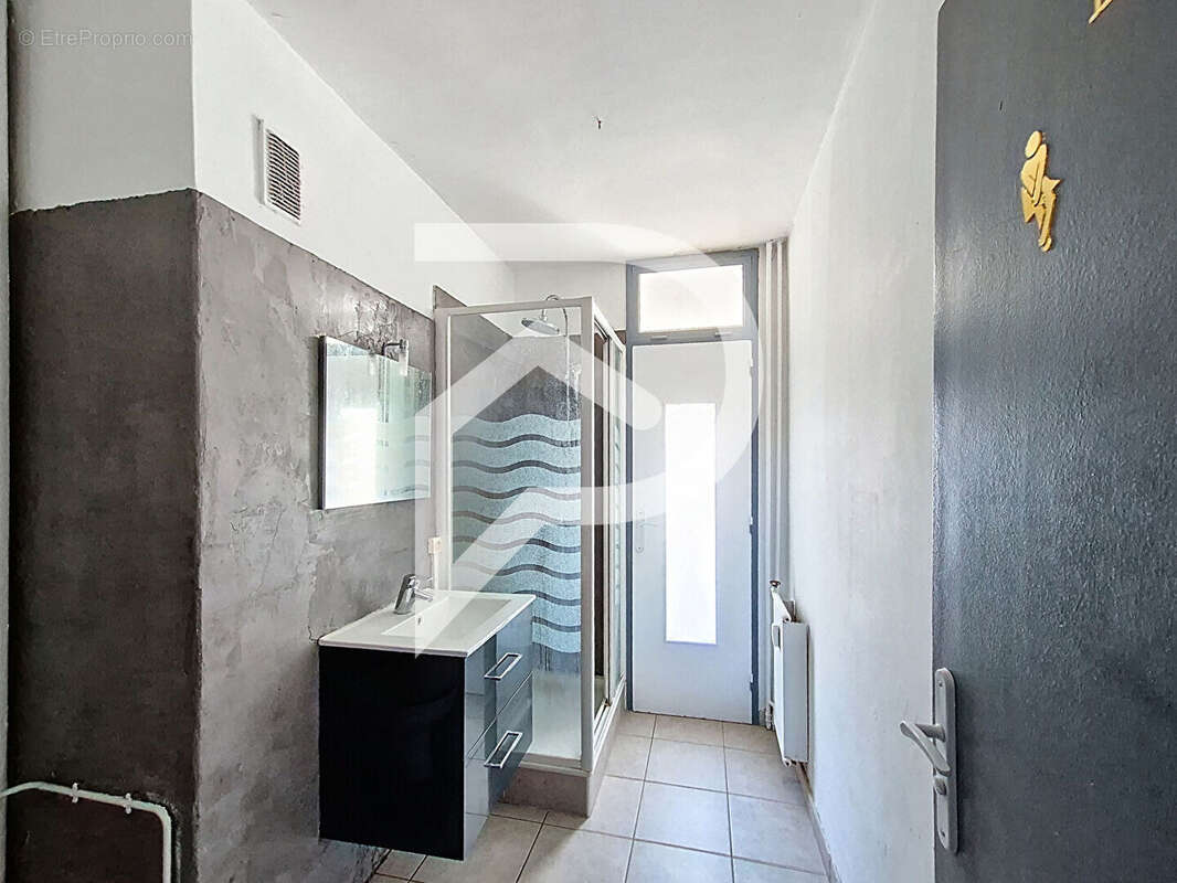 Appartement à MONTELIMAR