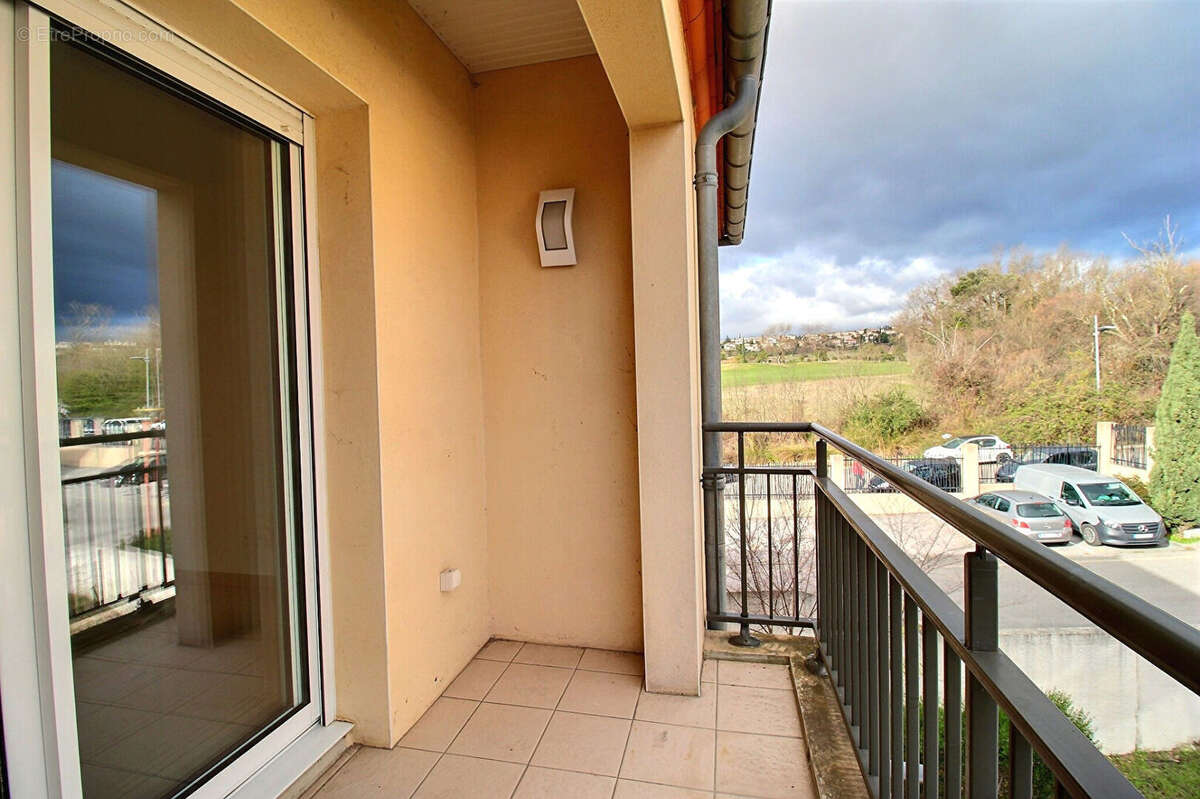 Appartement à JUVIGNAC