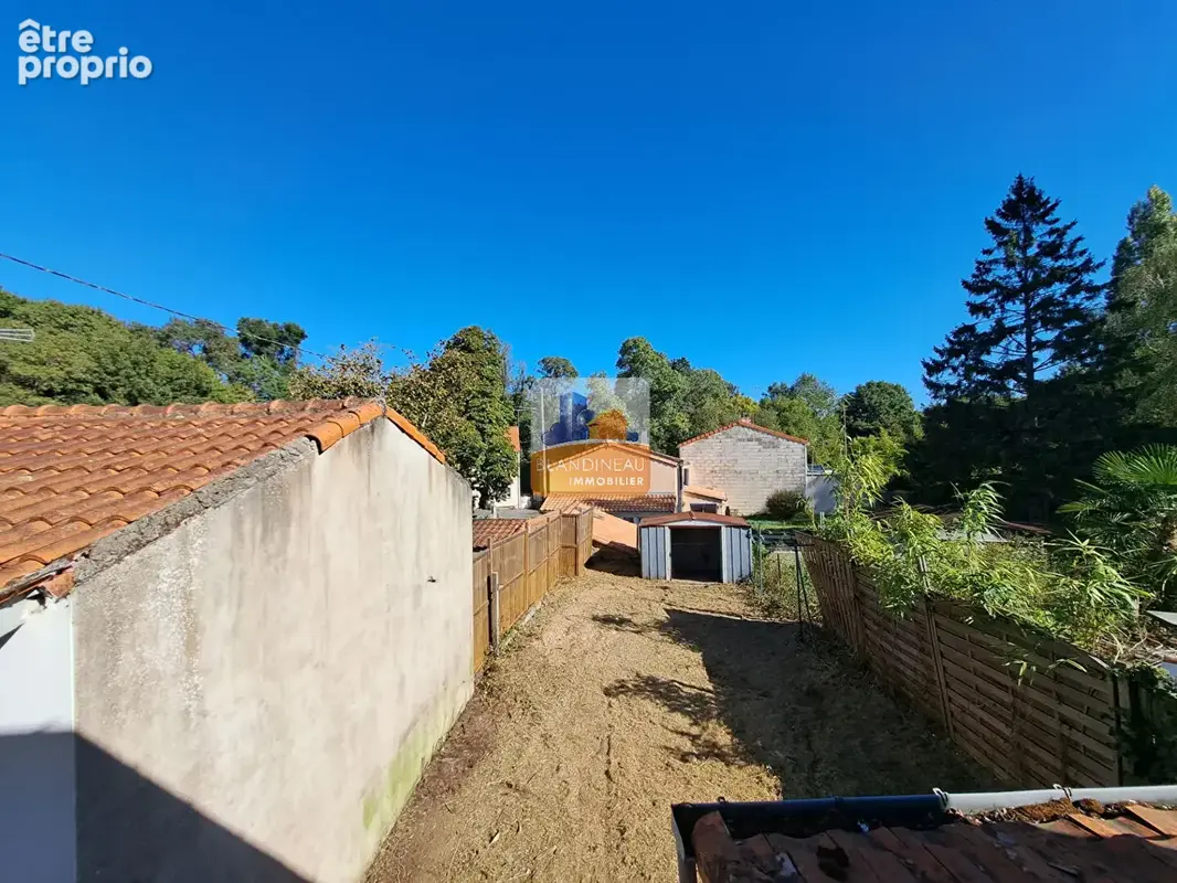 SAINT-JEAN-DE-BOISEAU, Maison  3 CH avec jardin et potentiel - photo 4