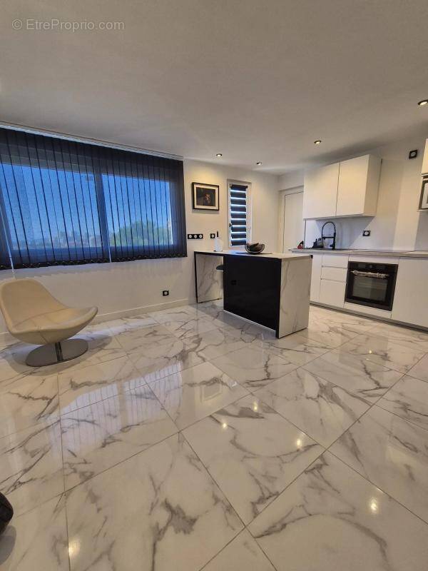 Appartement à MARSEILLE-14E