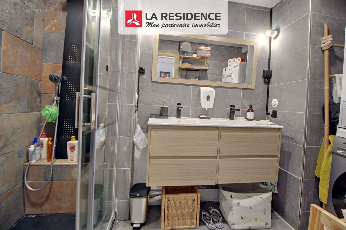 Appartement à VERNEUIL-SUR-SEINE