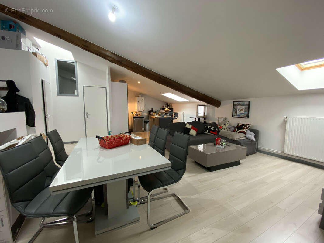 Appartement à POMPEY