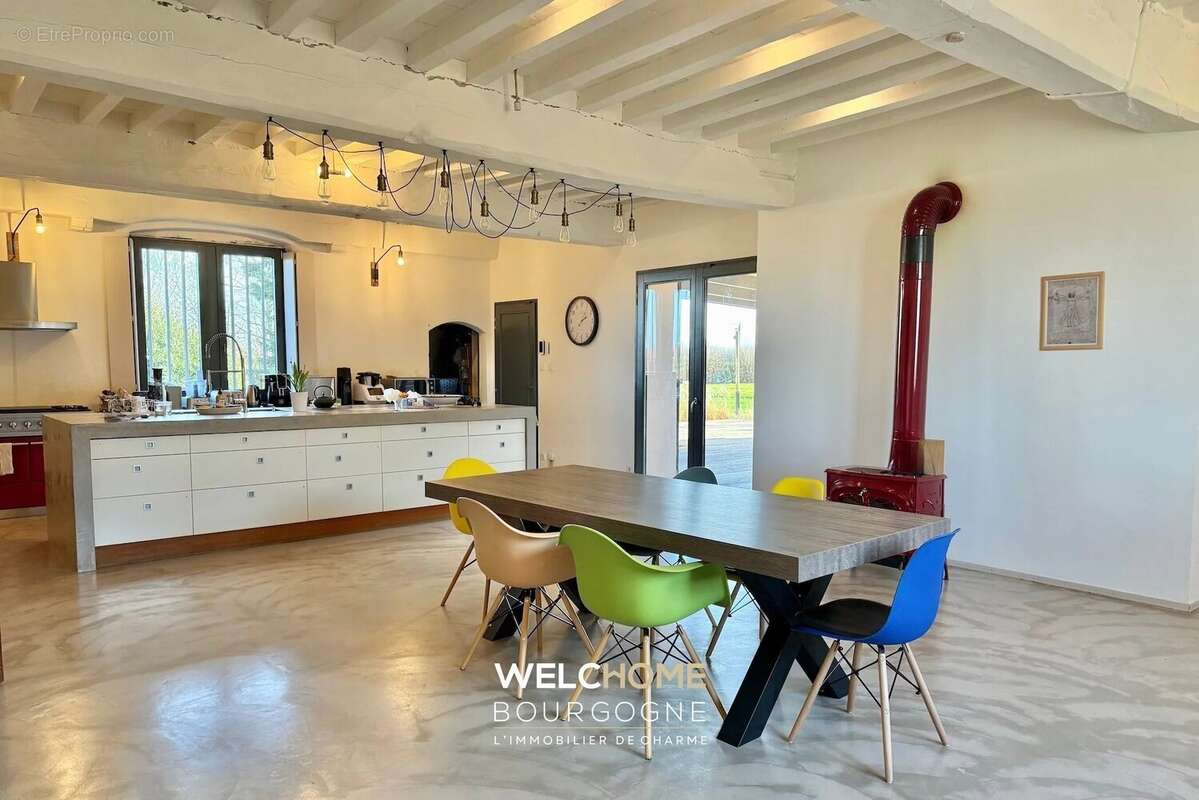 Maison à CHALON-SUR-SAONE