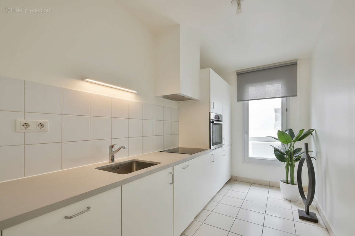 Appartement à SURESNES