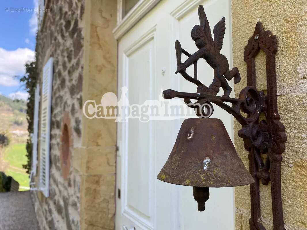 Maison à SAINT-VINCENT-DE-REINS