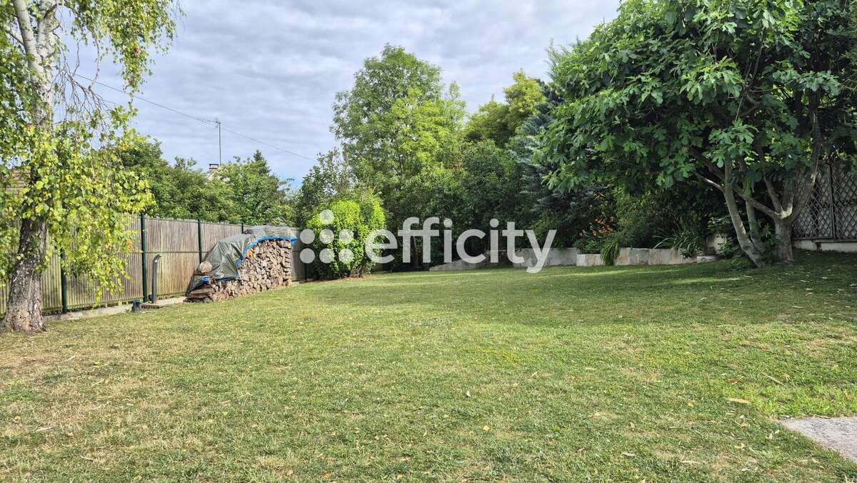 Maison 148 m² à Chelles  - photo 2
