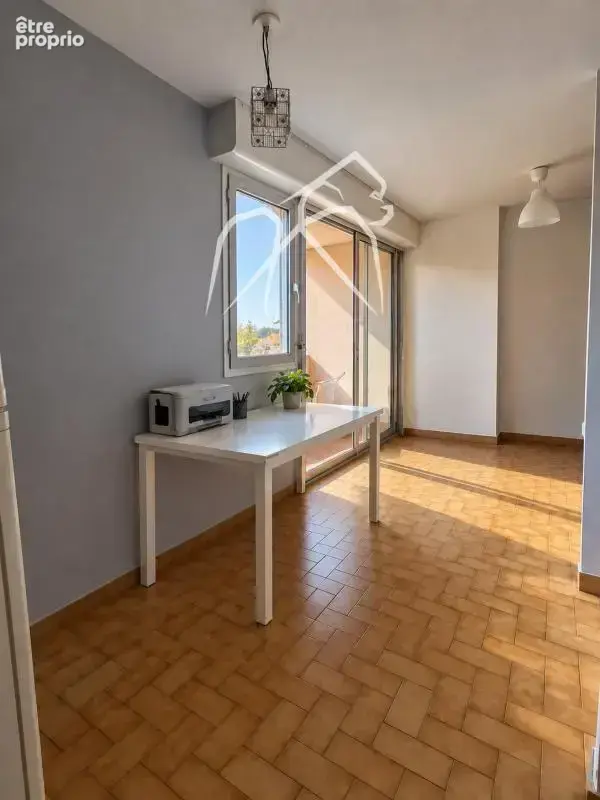 Montpellier – t1 bis de 28 m² vendu loué – terrasse sans vis-à-vis et ascenseur - photo 3