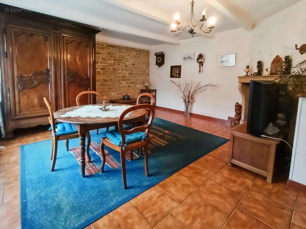 Maison à CHAMPSEVRAINE