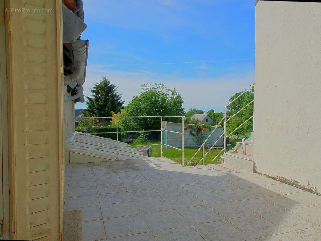 Maison 124 m² à Messeix  - photo 9