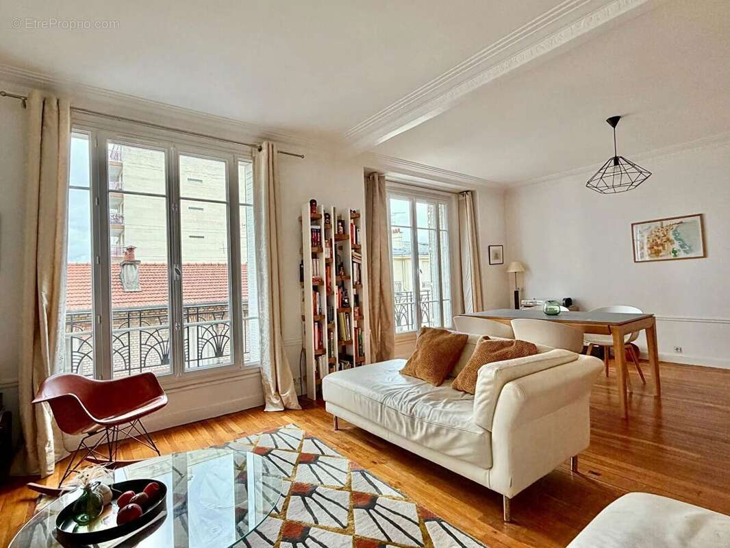 Appartement à ASNIERES-SUR-SEINE