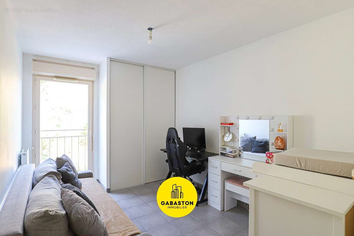 Appartement à MARSEILLE-12E