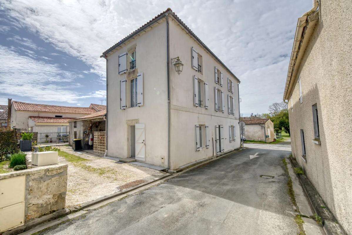 Maison à LANDRAIS
