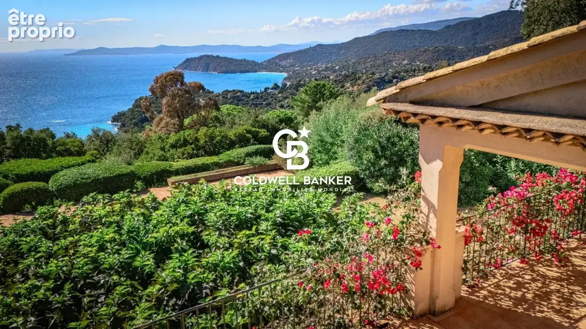 Villa de charme avec vue mer panoramique et piscine – Un cadre de vie privilégié - photo 6