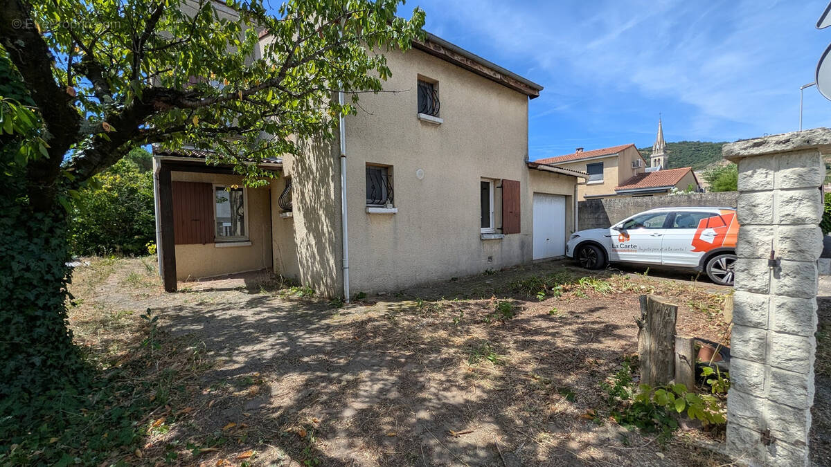 Maison 5 pièces 98 m² · à Cornas · 98 m² · 249 000 €