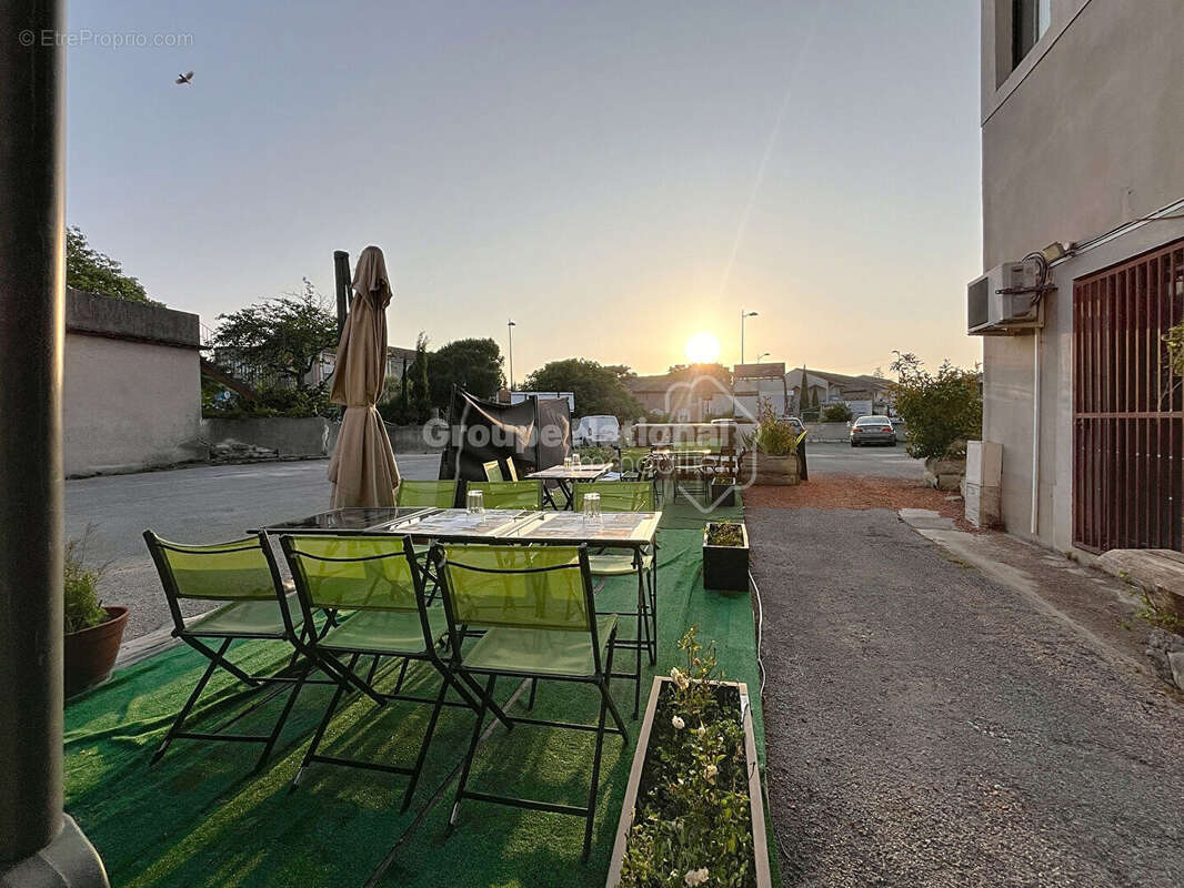 Commerce à L&#039;ISLE-SUR-LA-SORGUE