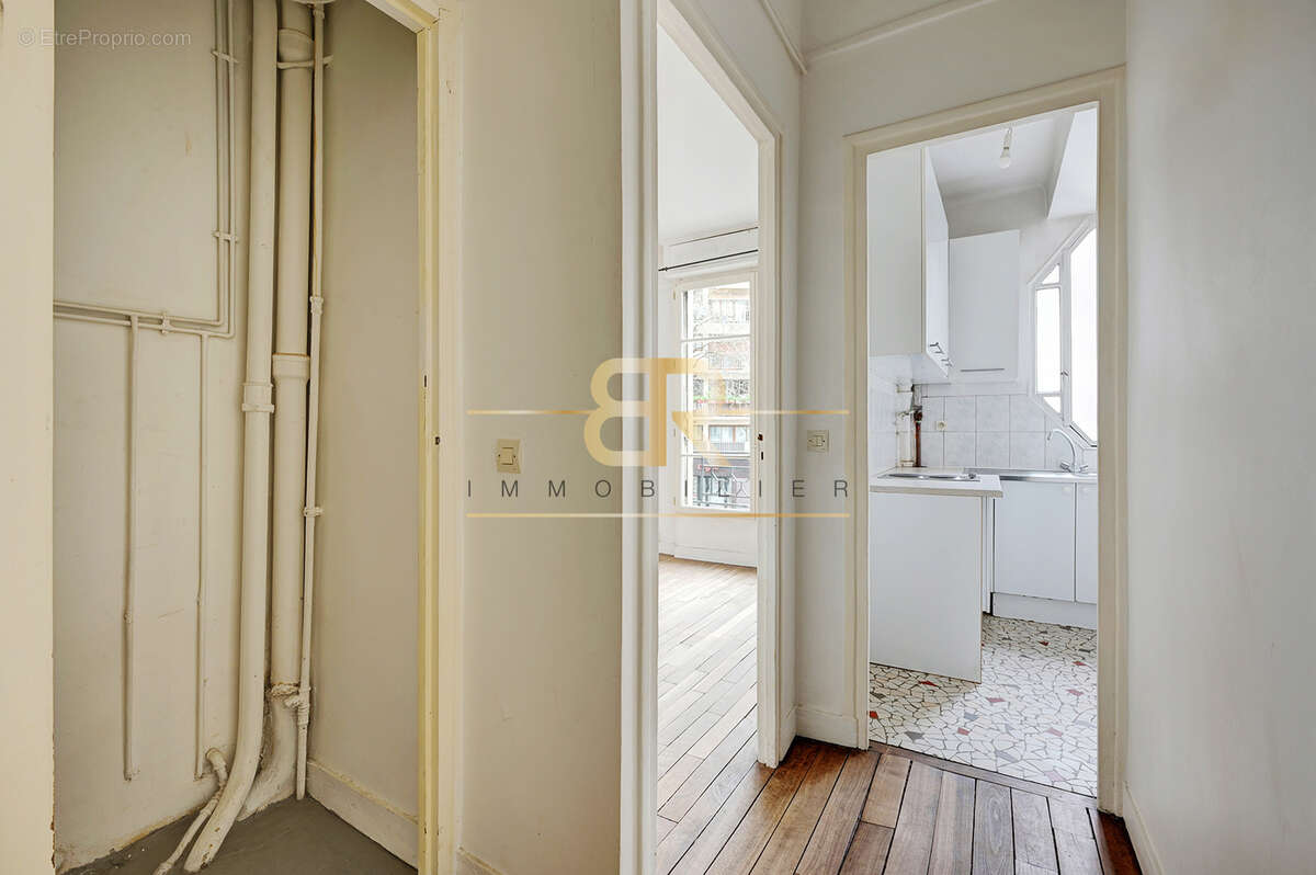 Appartement à PARIS-15E