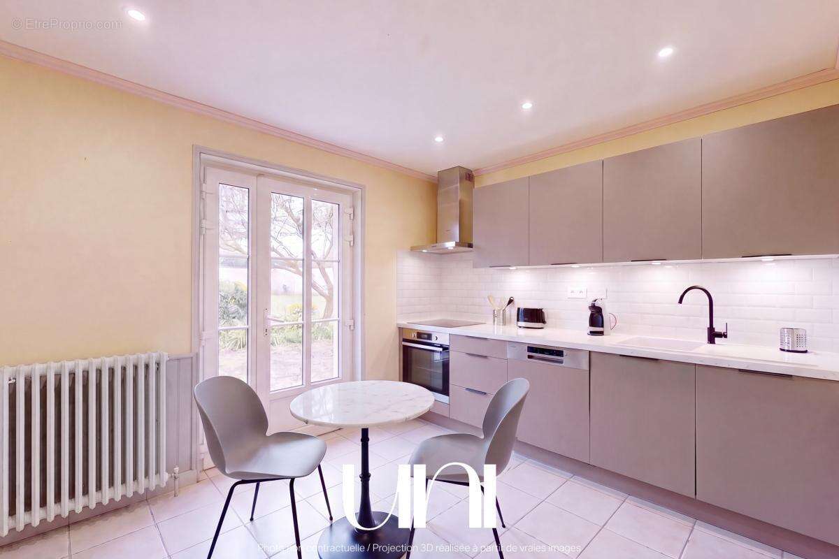Maison à SOMMERVIEU
