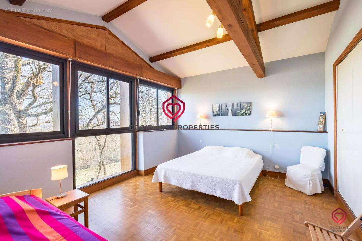 Maison à SALIES-DU-SALAT