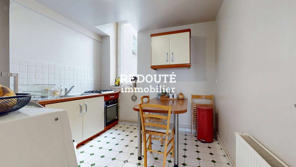 À vendre: appartement de standing type 4 -reims centre ville - photo 4