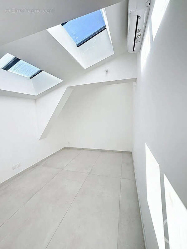 Appartement à SAINTE-FOY-LES-LYON