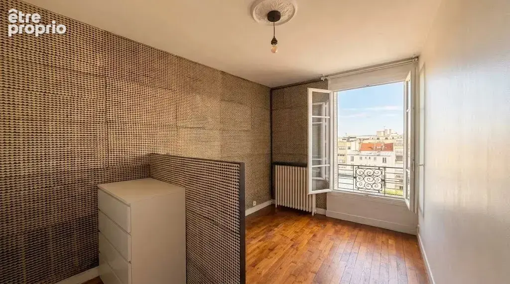 Levallois-perret – dernier étage lumineux avec vue dégagée - photo 8