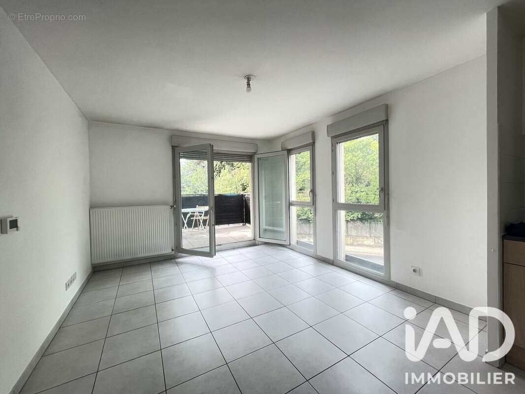 Appartement 44 m² à Francheville  - photo 6