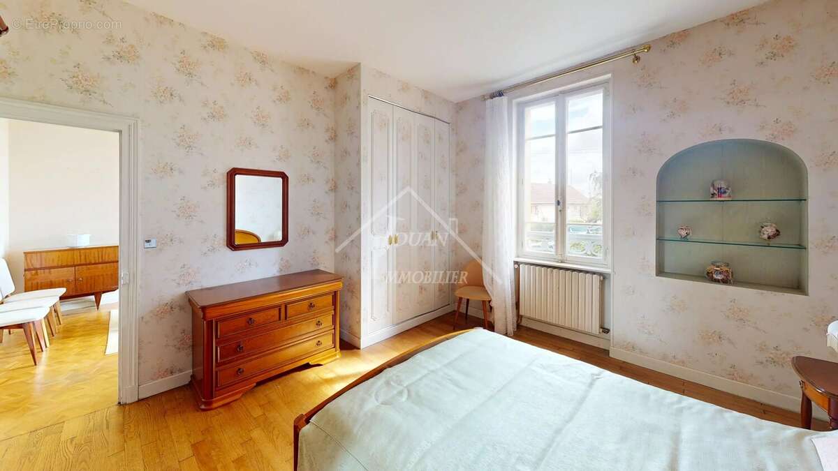 Maison à SALIGNY-SUR-ROUDON