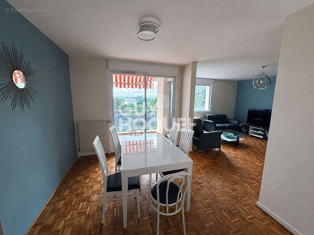 Appartement Caluire Et Cuire - Résidence les Hauts de Caluire - T4 / T5 familial 106.2 m2 - photo 2