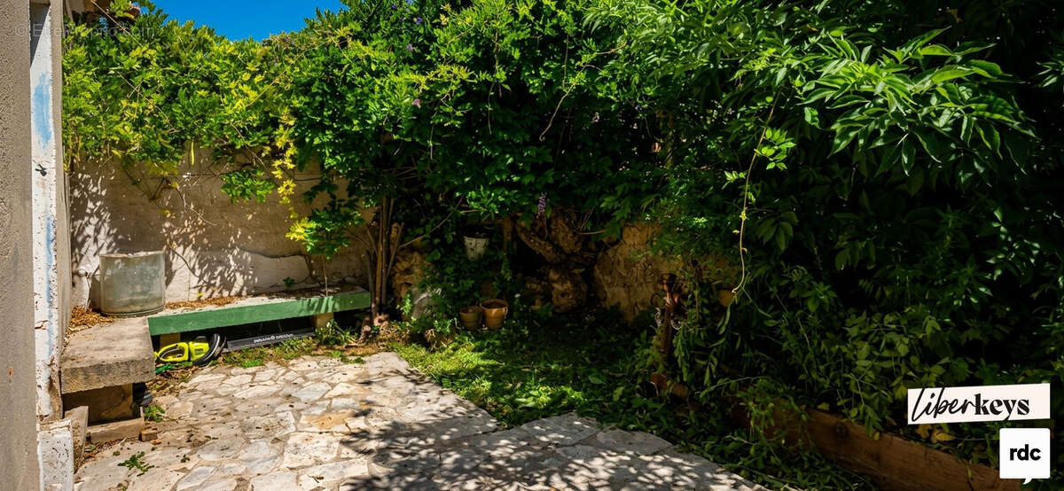 Maison de ville d'exception avec patio, terrasse, garage et stationnements – Cœur de Salon-de-Provence - photo 8