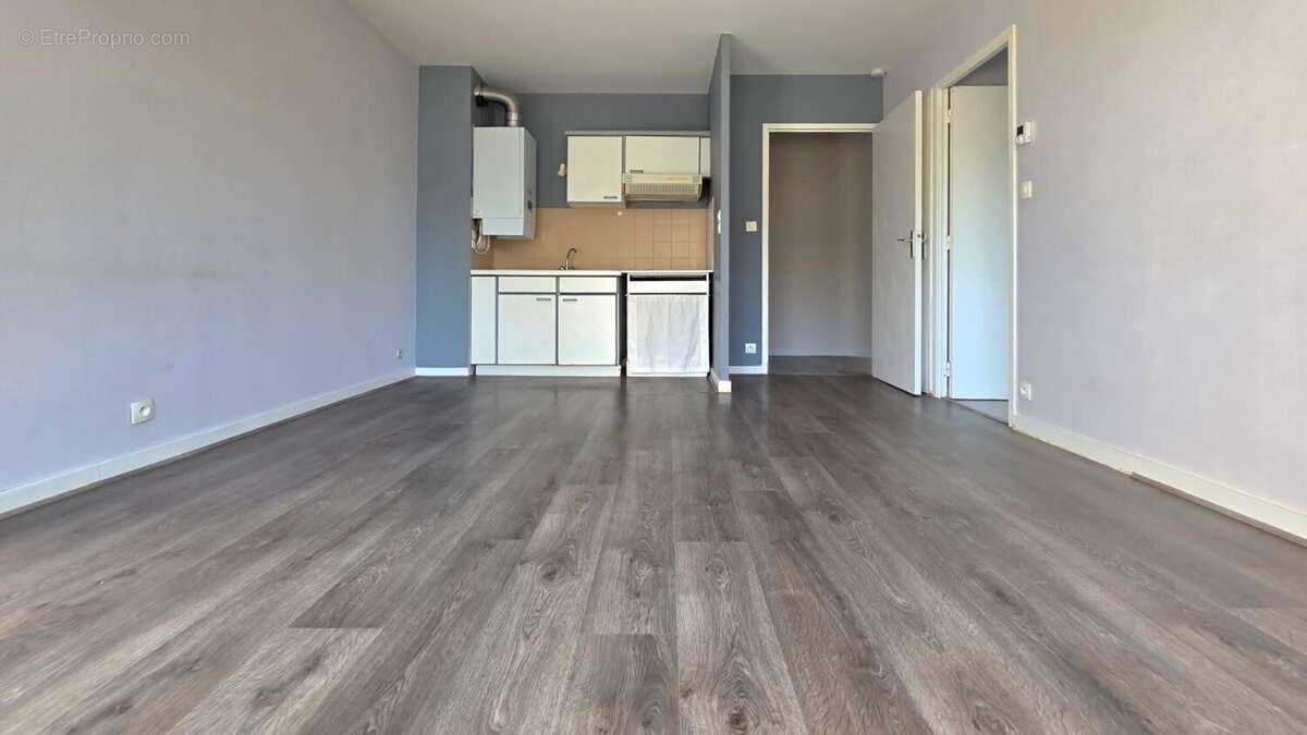 Appartement 40 m² à Rennes  - photo 2