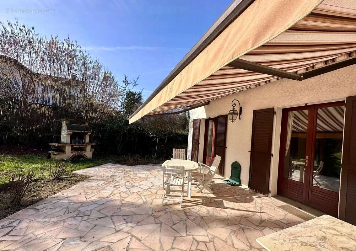 Maison à MONTFERMEIL