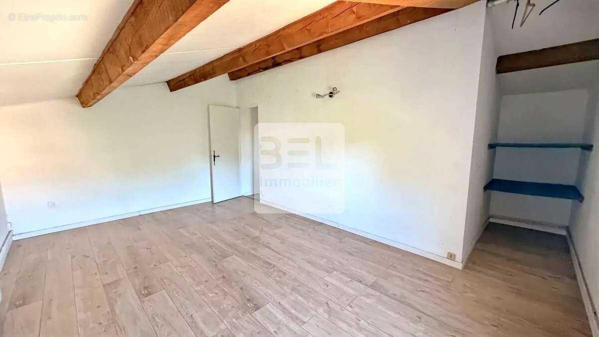 Maison à MORIERES-LES-AVIGNON