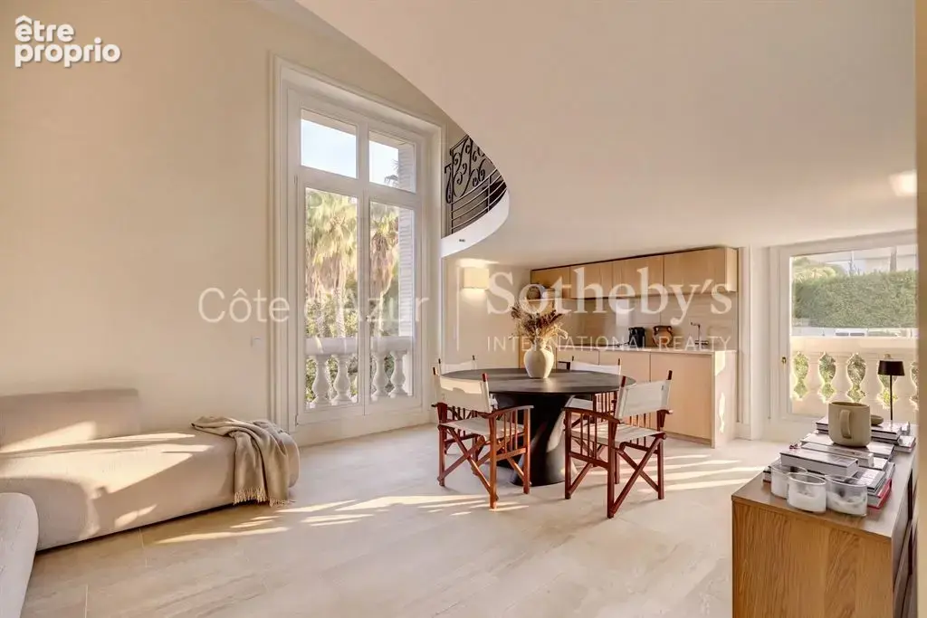 Cannes Basse Californie, appartement rénové dans le domaine de la Villa Menier - photo 4