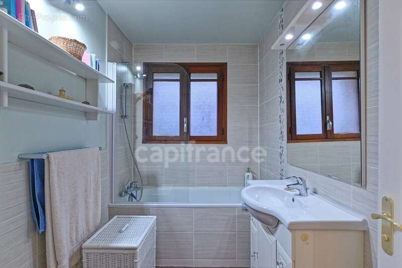 Appartement à MAISONS-LAFFITTE