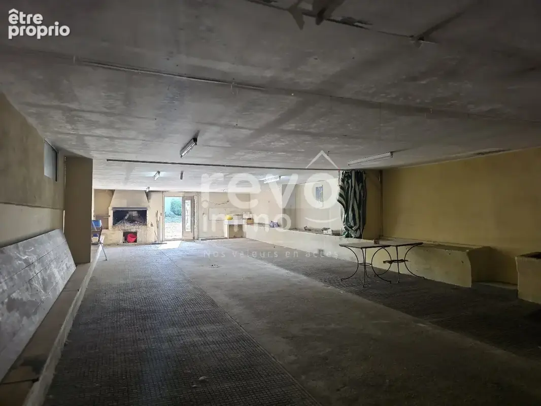 Maison familiale de 90m² habitable avec hangar de 440m² - photo 10