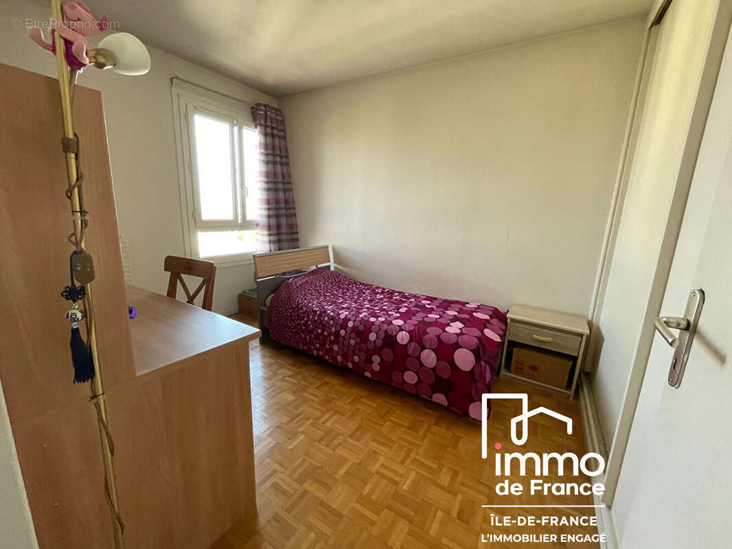 Appartement à CHAMPS-SUR-MARNE
