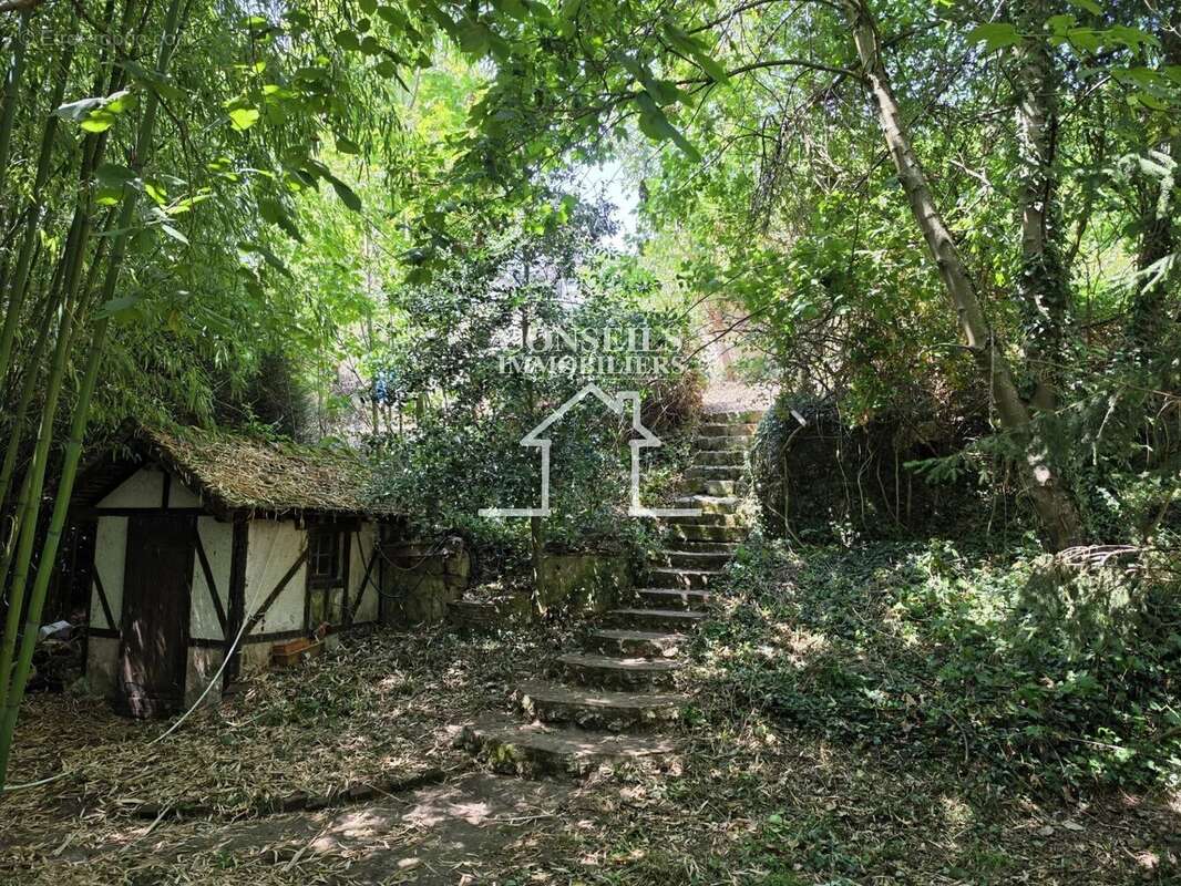 Maison de ville avec jardin proche des commerces - photo 11